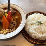 Rojiura Curry SAMURAI. - チキンと野菜　1,980円