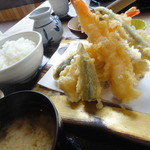 Washoku Tempura No Omise Bouzu - お昼の天ぷら定食