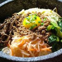 石焼ビビンバ スープ付