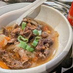 永山肉流通センター - 牛すじ煮込み438円