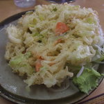 清原うどん - ねぎたっぷりの野菜掻揚げ