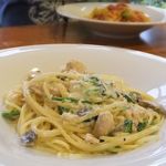 創作料理 厨番 - 「サーモンとホウレンソウのクリームスパゲッティー」