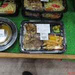 道の駅 津かわげ - 普通の弁当500円前後が多い