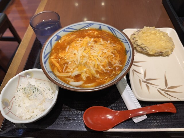 Marugame Seimen Shinjuku mitsui biru ten - Tochomae/Udon (Wheat Marugame Seimen Shinjuku mitsui biru ten - Tochomae/Udon (Wheat