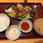 やよい軒 - 料理写真: