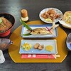 鯉西 - ●川魚ミックスコース、鯉からあげ(サービス)、いわな骨酒(2026年3月撮影)
