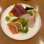 和牛と海鮮 居酒屋 姫島 新橋本店 - 