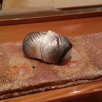 鮨 おさむ - こはだ