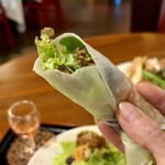 中国料理 天真 - 北京ダック用の皮でいただきます