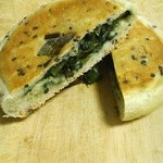 豊島屋 売店 - 野沢菜おやきパン