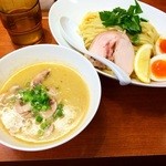 福の神食堂 - 濃厚鶏茸つけ麺 味玉 ¥980