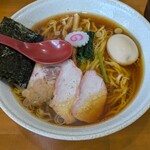 とら食堂 - 中華そば味玉付　大盛