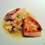 エクアトゥール - （2015.3）山口県マナガツオの直火焼き、ウドとトコブシの軽いライムソース