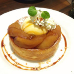 Hoshi No Ko Hite N - りんごのスフレパンケーキ