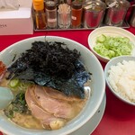 ラーメン山岡家 - 料理写真: