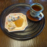 【NEW】岩茶(白毛猴)とお茶受け