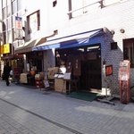 うな正 - 今回のたまに行くならこんな店は、神田駅近くにある
      うな丼やうな重のお店、うな正神田店です。