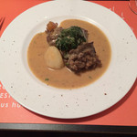 レストロリン プラス ユイット - 牛すね肉の煮込み