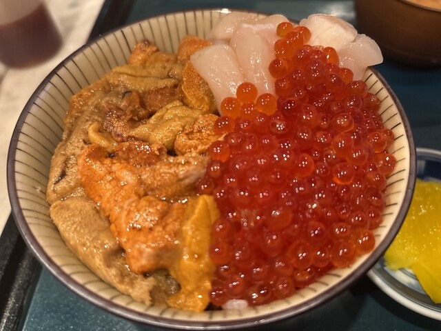 ぺりーのいくら丼 （ぺりーのいくらどん） - 日本橋/海鮮丼 | 食べログ