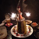 神田基地 - あるじ無きお祝いのケーキ(笑)