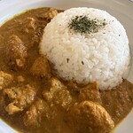 South in North  - スパイスの効いたSouthカレー
辛いの好きな方、是非！
