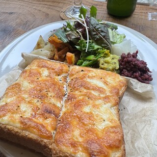 HOMEMAKERS Cafe_0
