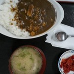 魚市場食堂 - シーフードカレー650円とクーポンで無料サービスのつみれ汁