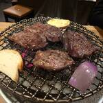 神泉ホルモン 三百屋 - 
