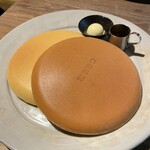 白金茶房 - ■クラシックパンケーキ（ダブル）　1,650円