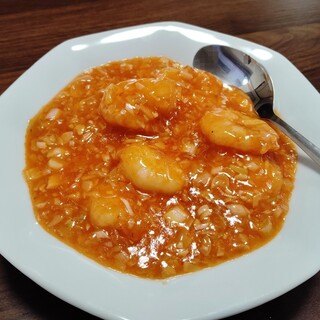 ふかさ - 料理写真:「エビチリ」800円 エビは6尾ほど