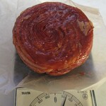 PATISSRIE BOULANGERIE ENTIER - クイニーアマン（表）