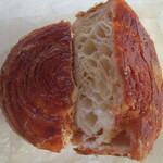 PATISSRIE BOULANGERIE ENTIER - クイニーアマン（断面）