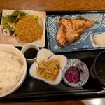 六右衛門 - 