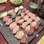 肉盛酒場 とろにく - 