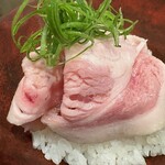 らーめんMAIKAGURA - ローストポーク(アップ)