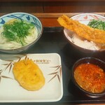 丸亀製麺 - 料理写真: