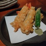 和 restaurant sacra - 