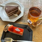 洋菓子店 アンジュール - フレジェとガトーショコラ