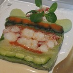 シェ・イノ - オマールエビとカニのテリーヌにウニのソース