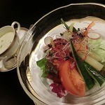 大和屋本店 - レンズ豆とインゲン豆のクリームスープ・野菜サラダ