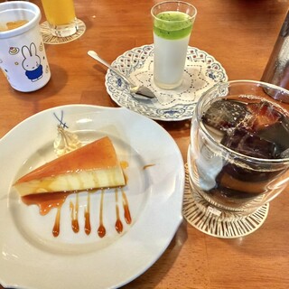 Cafe Salon de The OKA_1