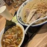舎鈴 - 創業つけめん 大盛＋ねぎ増し
