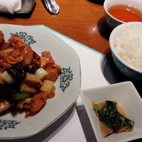 華都飯店 OsakaMetro本町ビル店 - 
