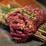 炭火焼ホルモン ぐう - 