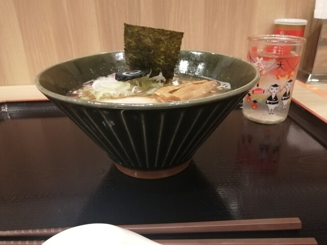 弘前煮干し中華そばスタンド ニボる? - 南新宿/ラーメン | 食べログ