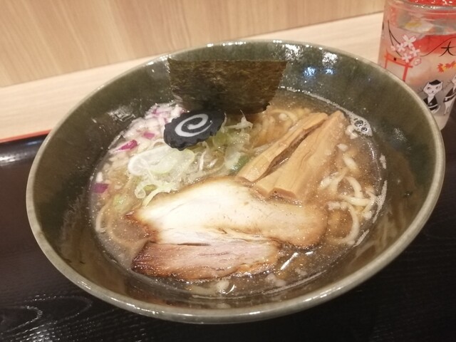 弘前煮干し中華そばスタンド ニボる? - 南新宿/ラーメン | 食べログ