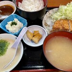 どん平 - 【半とんかつ麦とろ定食】1,150円