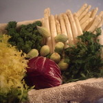 Chouette - ３月よりフランス産ホワイトアスパラガス入荷しております！