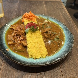 スパイシーカリーハウス半月_0