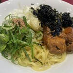 丸源ラーメン - 料理写真: